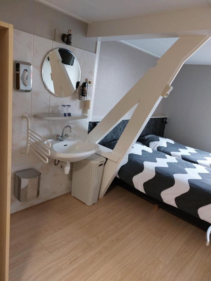 Bed & Breakfast D'Ouwe Smidse Kamperland Luaran gambar