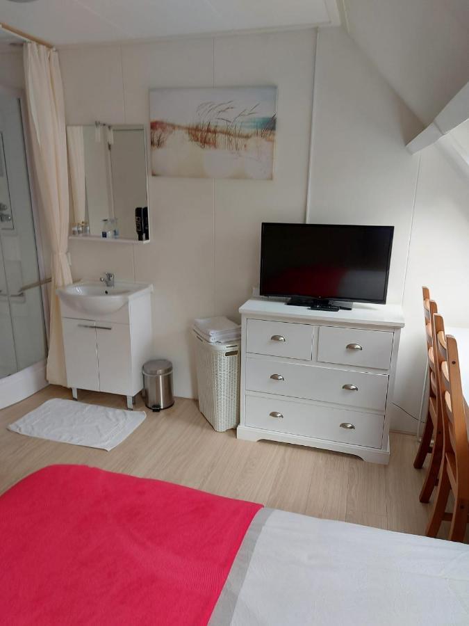 Bed & Breakfast D'Ouwe Smidse Kamperland Luaran gambar